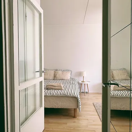 Cozy Central Flat Next To Tram And Bus Stations Helsinki Exterior photo